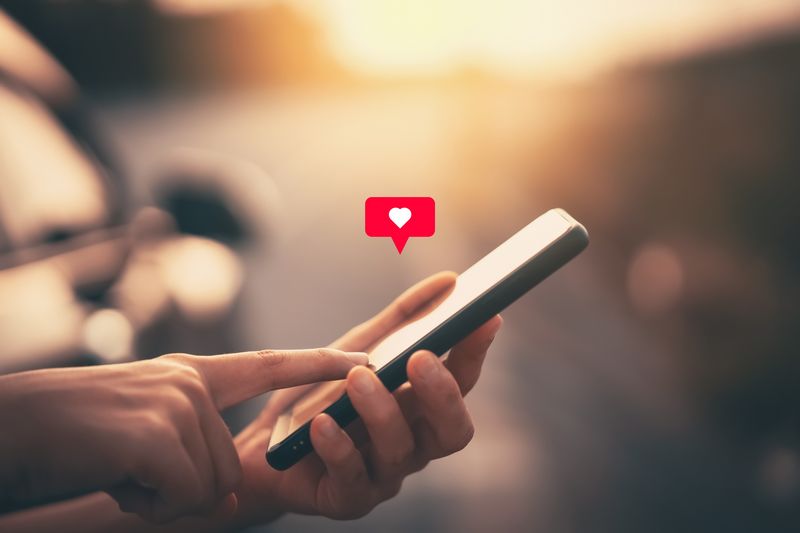 Latin Internet Dating: Culture, Features, and Modern Trends